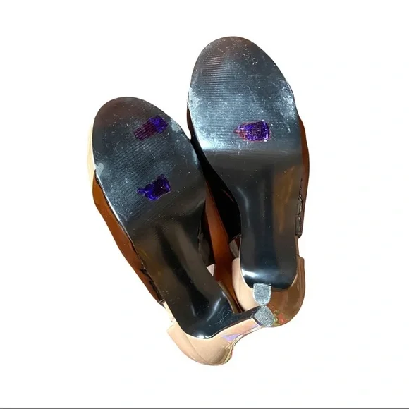 GUESS Tan and black Woman’s stilettos Size 8.5 - Picture 11 of 15